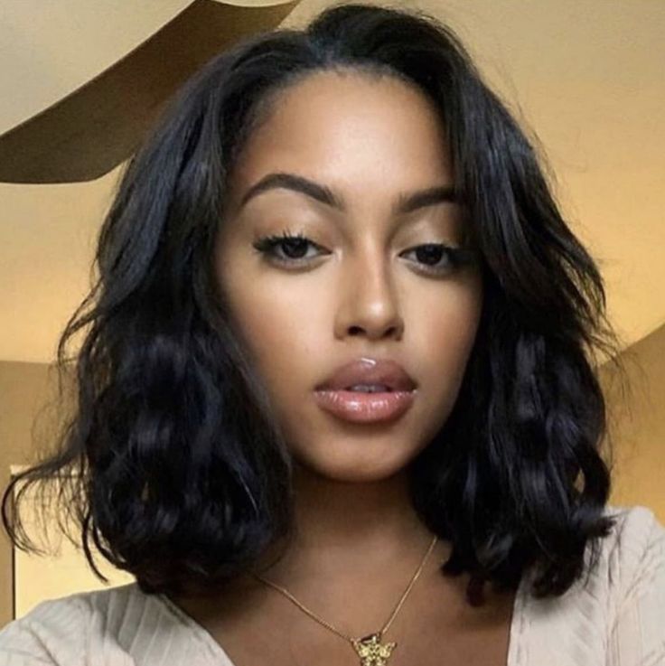 Hairneetc /  5x5 HD Lace Pre Cut Glueless Wig / Wear And Go