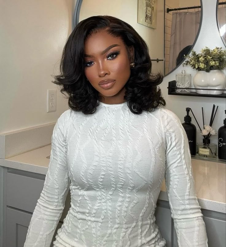 Hairneetc /  5x5 HD Lace Pre Cut Glueless Wig / Wear And Go
